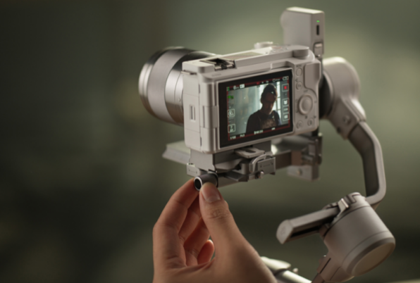 DJI RS 4 Mini gimbal