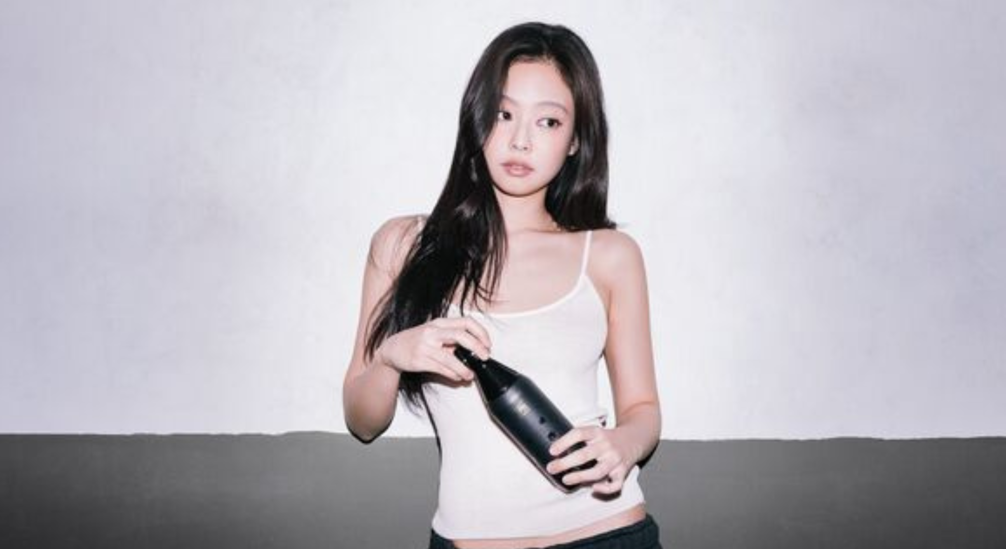 Stanley 1913 unites with chart-topping phenomenon JENNIE to launch ultimate luxe hydration collection